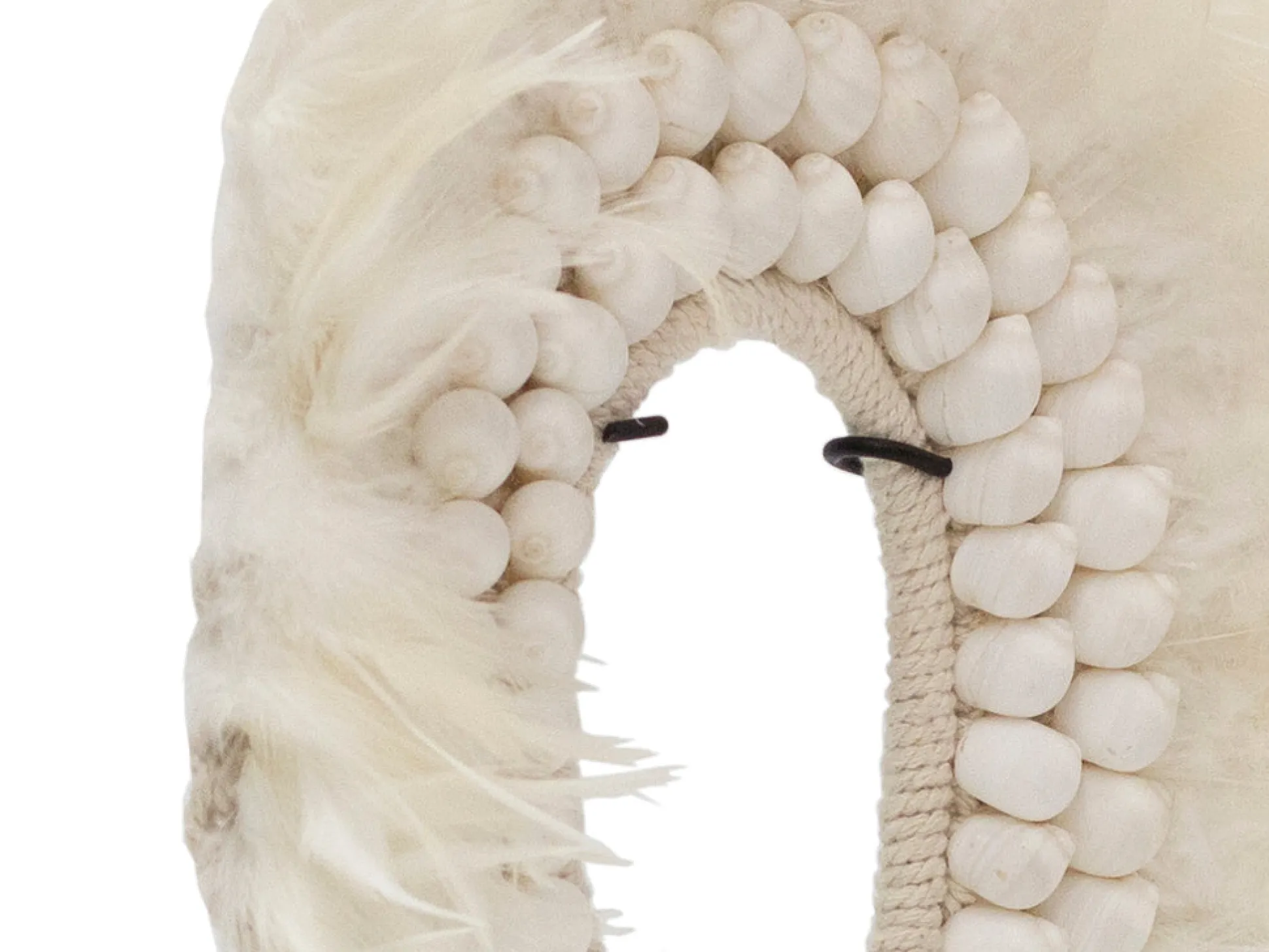 Escultura Collar Africano Plumas