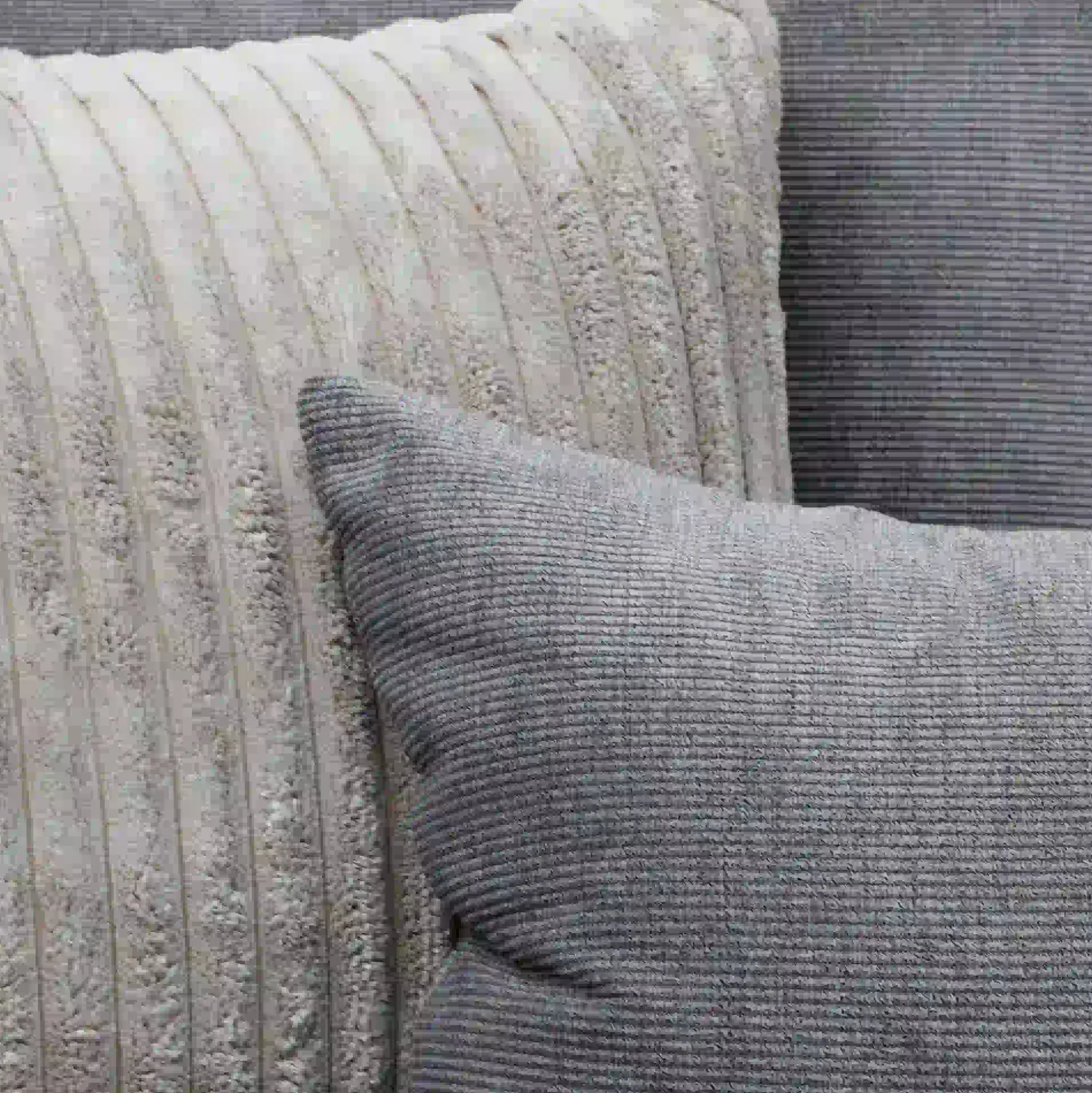 Love Seat Viena Charcoal